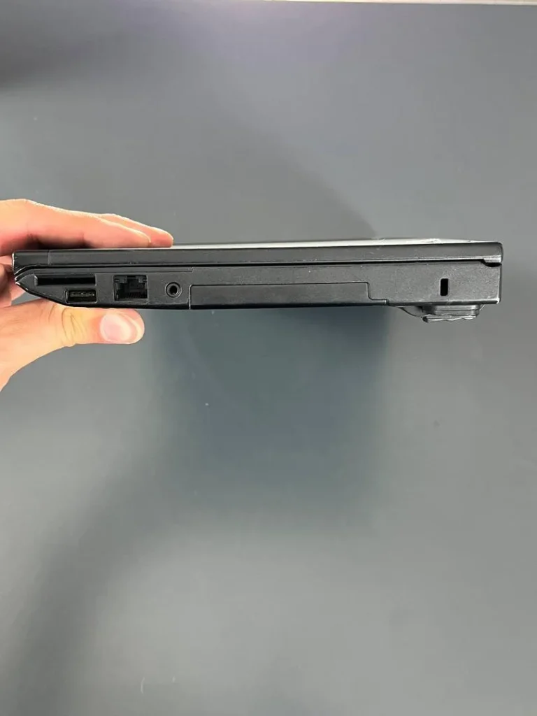 لپ تاپ استوک Lenovo ThinkPad X220