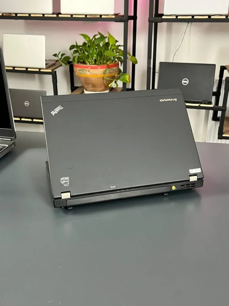 لپ تاپ استوک Lenovo ThinkPad X220