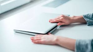 images 3 تنظیمات خاموش شدن لپ تاپ با بستن درب آن | راهنمای کامل