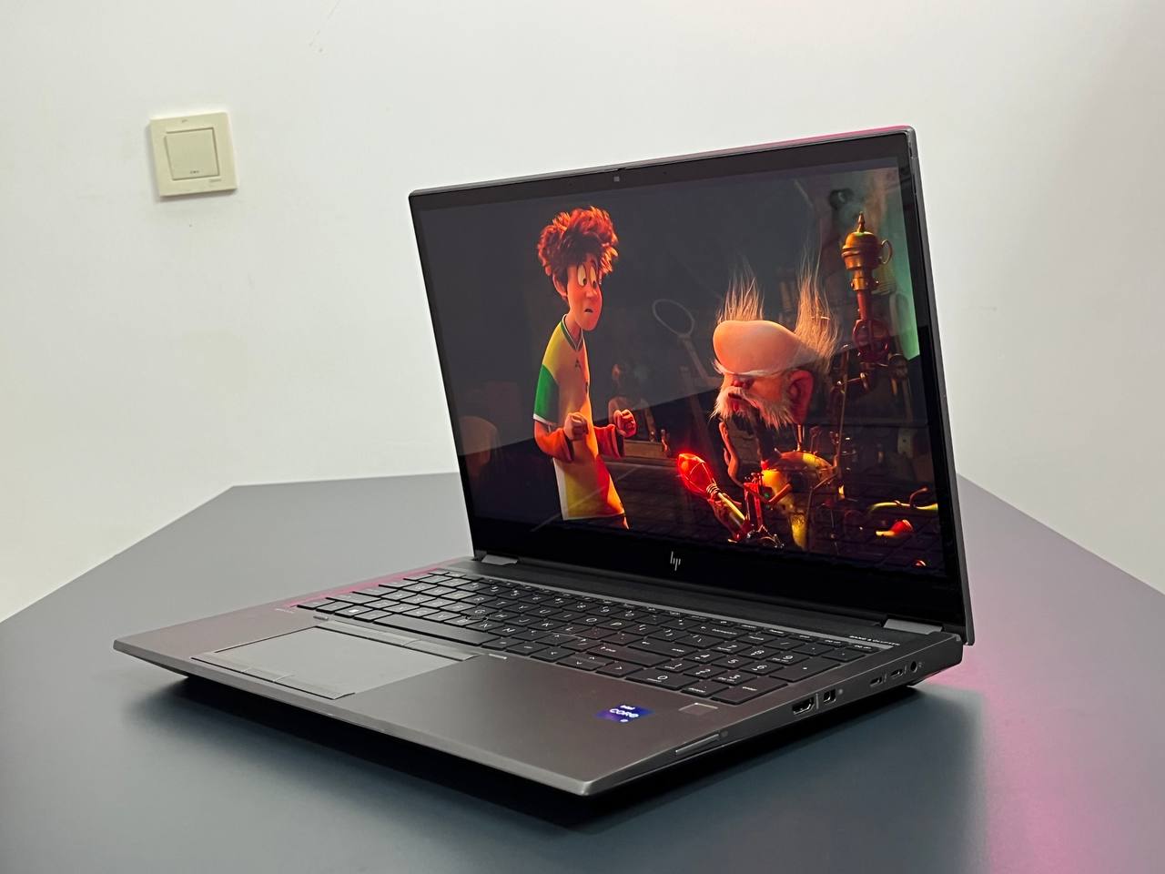لپ تاپ HP ZBook fury G8 touch - Image 4