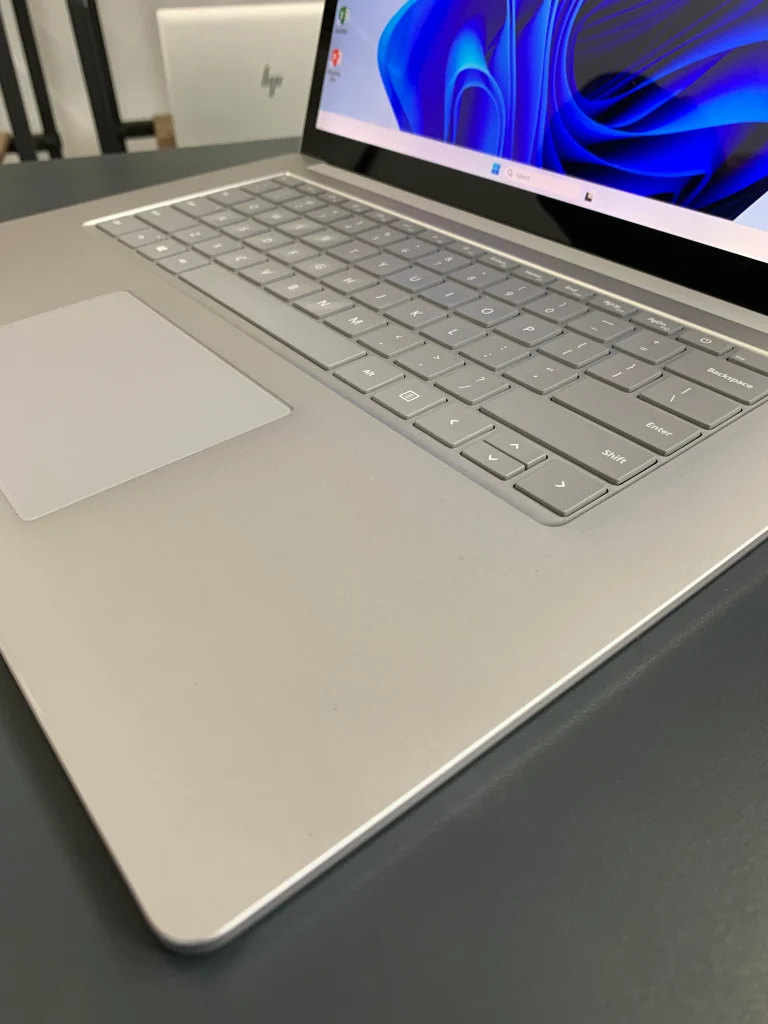 لپ تاپ Microsoft Surface Laptop 3
