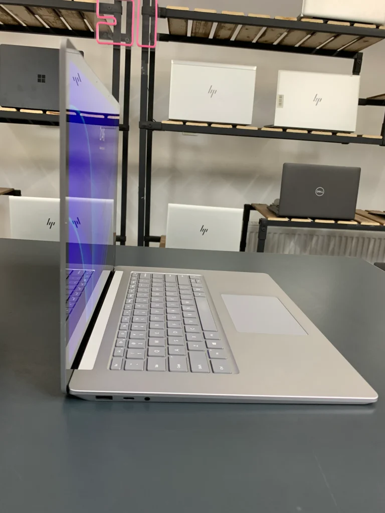 لپ تاپ Microsoft Surface Laptop 3