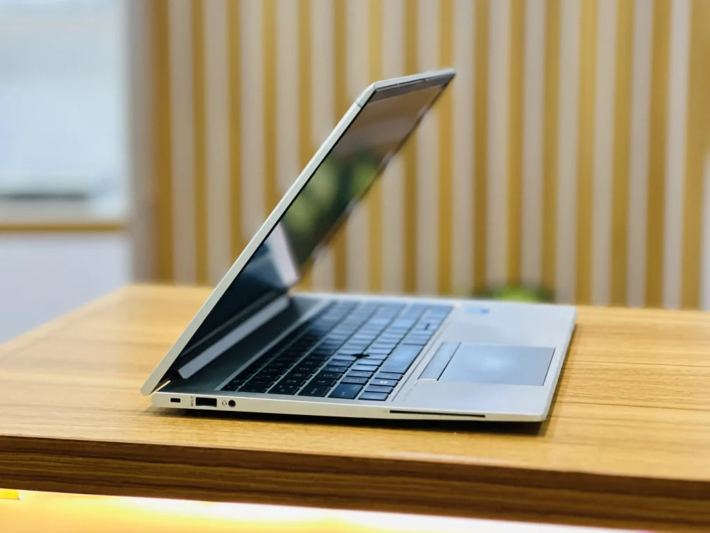 HP EliteBook 850 G8